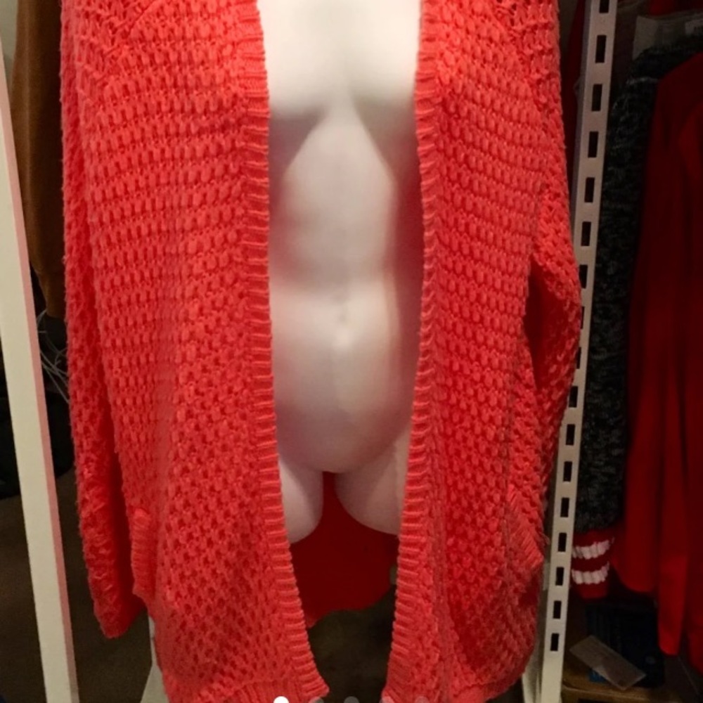 Long Cardigan - Picture 3 of 4